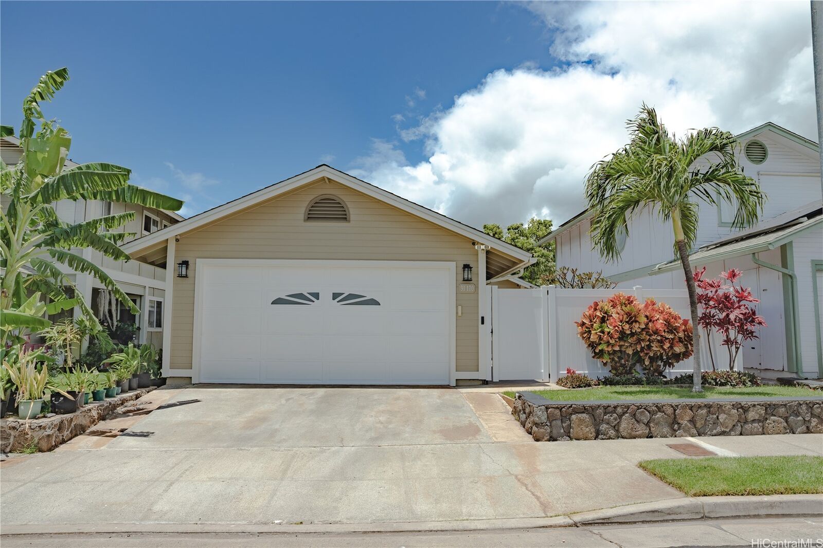 Property Photo:  91-170 Wailohia Place  HI 96706 
