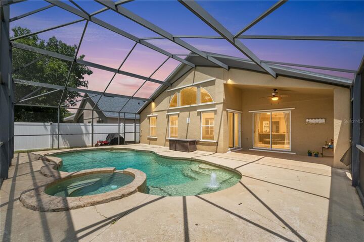 Property Photo:  19668 Knight Tale Lane  FL 32833 