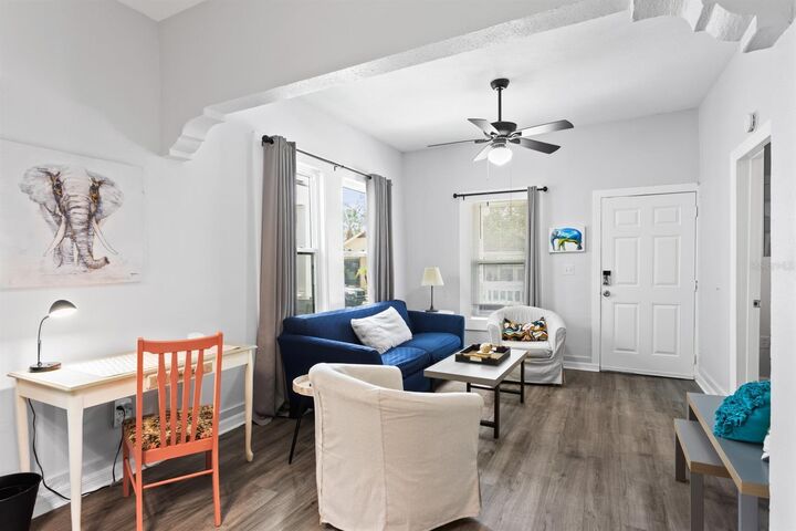 Property Photo:  2119 W Spruce Street  FL 33607 