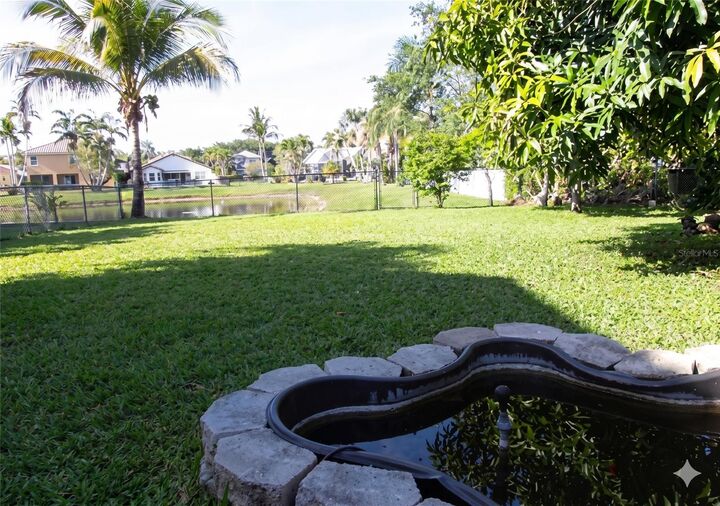 Property Photo:  11483 Beacon Pointe Lane  FL 33414 