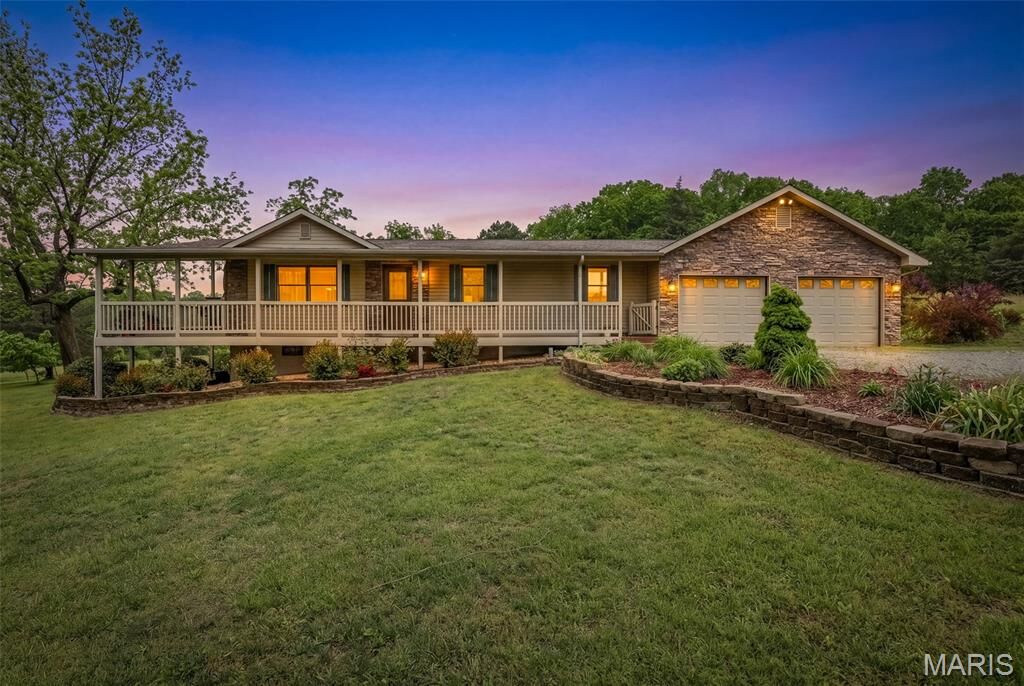 Property Photo:  3978 Highway E  MO 63645 