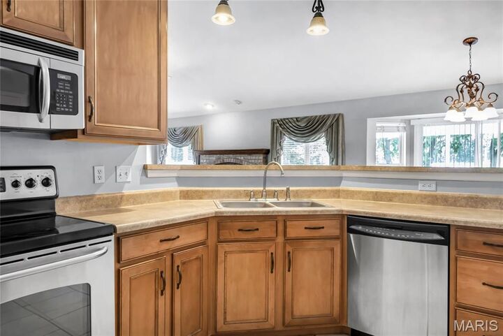 Property Photo:  2350 Fountain Drive  MO 63012 