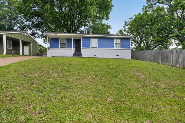 Property Photo:  624 Mohawk Ave  TN 38109 