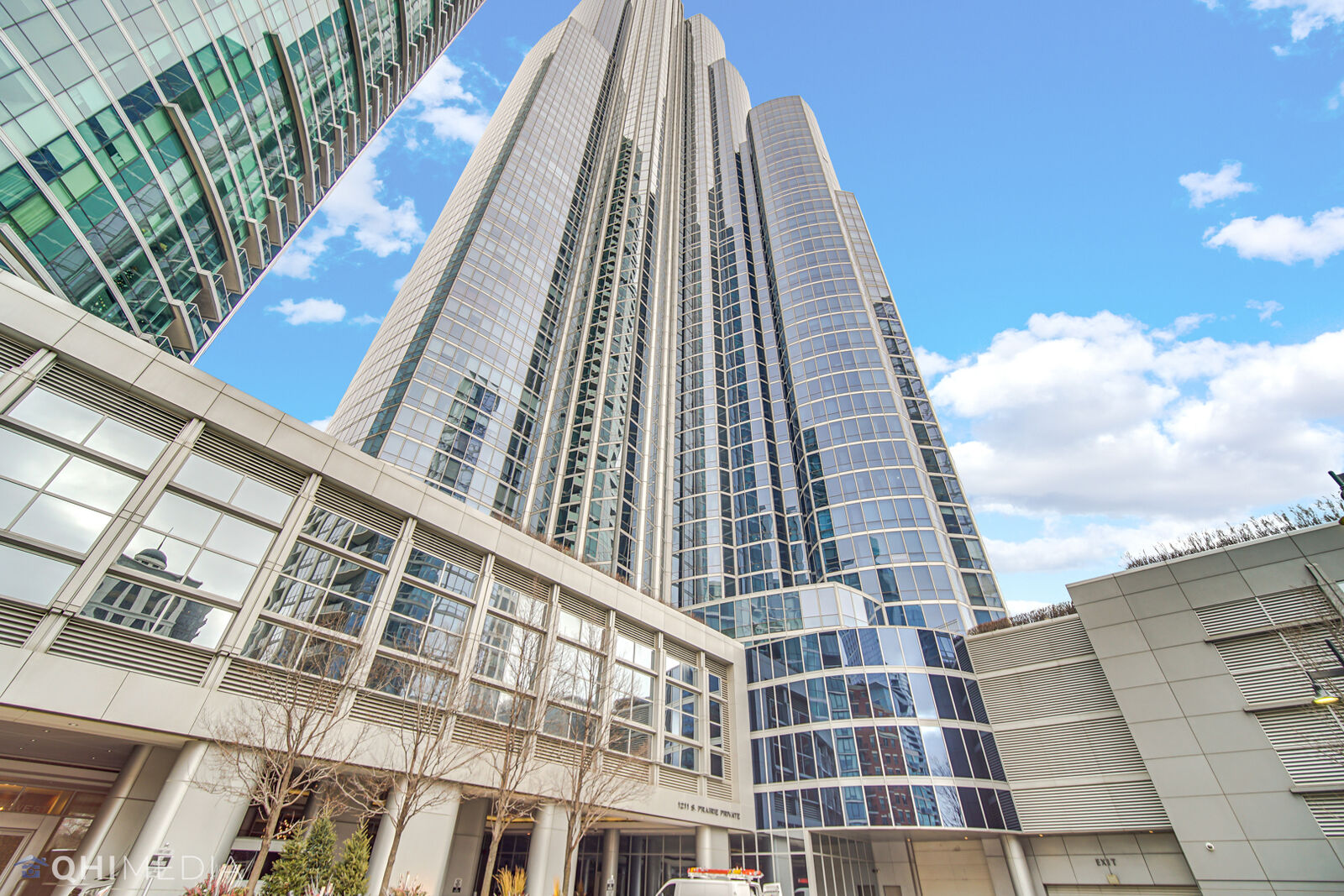 Property Photo: 1211 S Prairie Avenue 1204 IL 60605