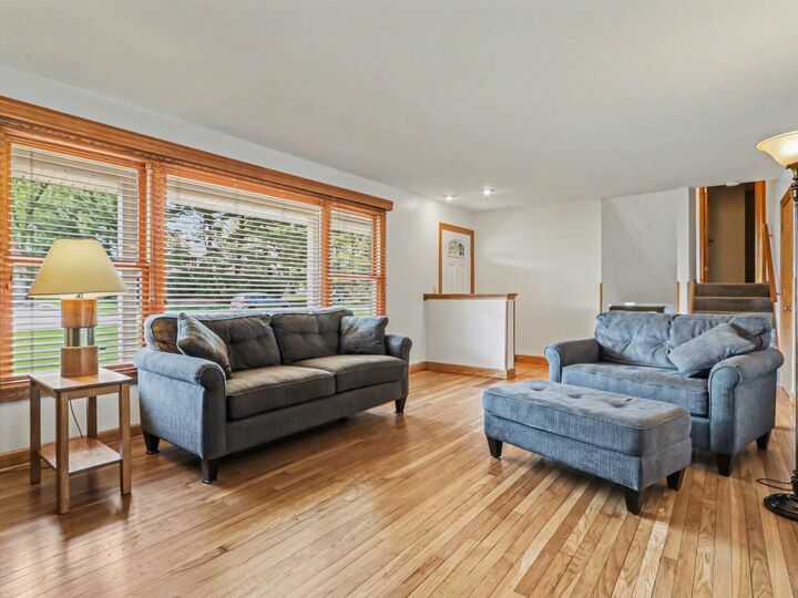 Property Photo:  10S287 Alma Lane  IL 60564 