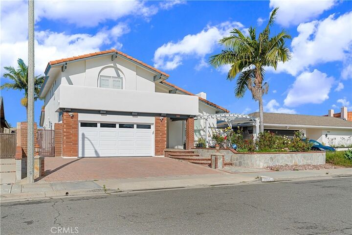 Property Photo:  19251 Worchester Lane  CA 92646 