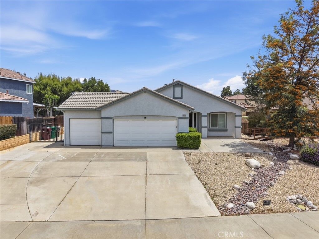 Property Photo:  1610 Stone Creek Road  CA 92223 