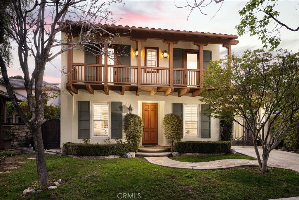 Property Photo: 25 Hallcrest CA 92694