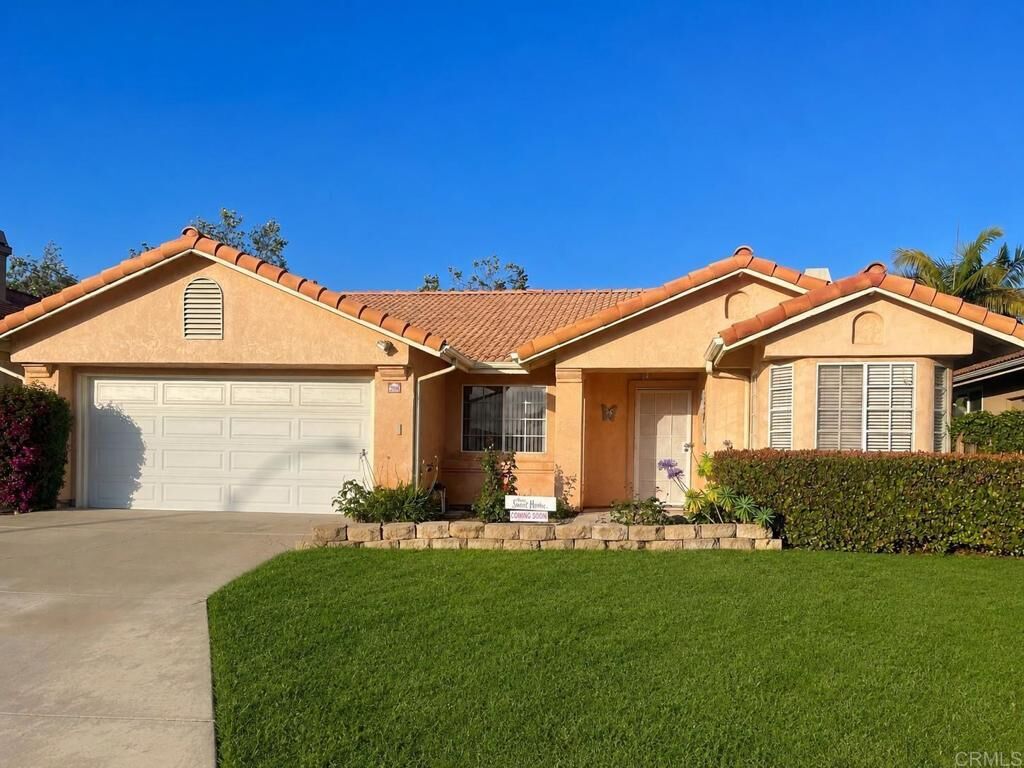 Property Photo:  2194 Luz Way  CA 92056 