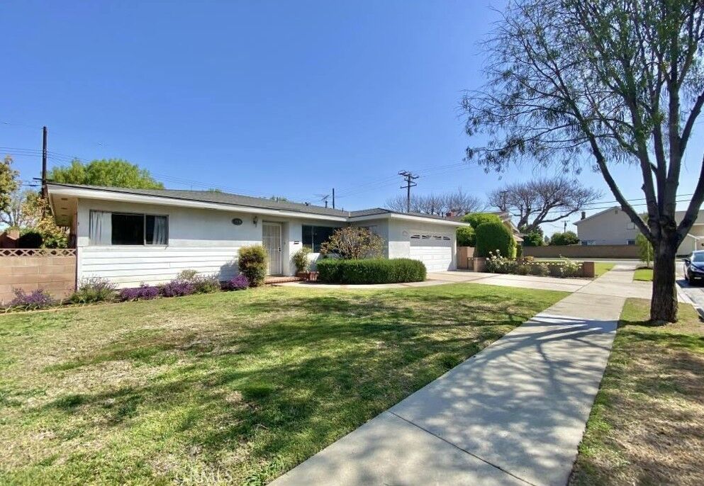 Property Photo:  6019 Ashworth Street  CA 90713 
