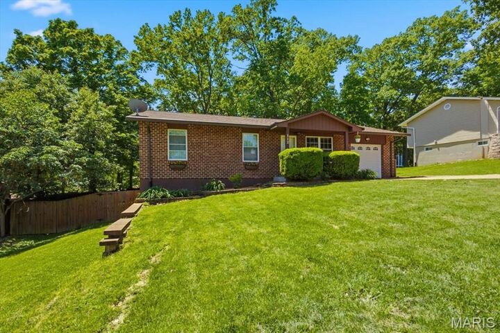 Property Photo:  112 Willow Drive  MO 63025 