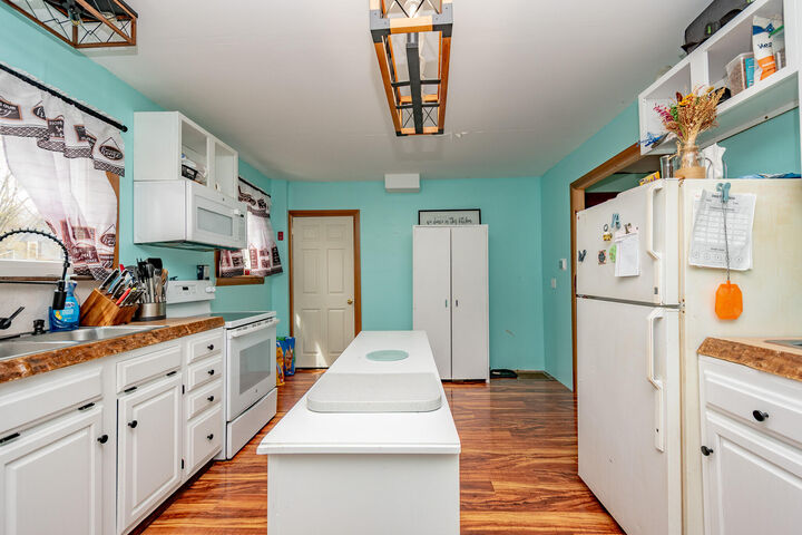 Property Photo:  45 2nd Street  ME 04463 