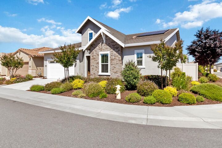 Property Photo:  5000 Fieldview Lane  CA 95747 