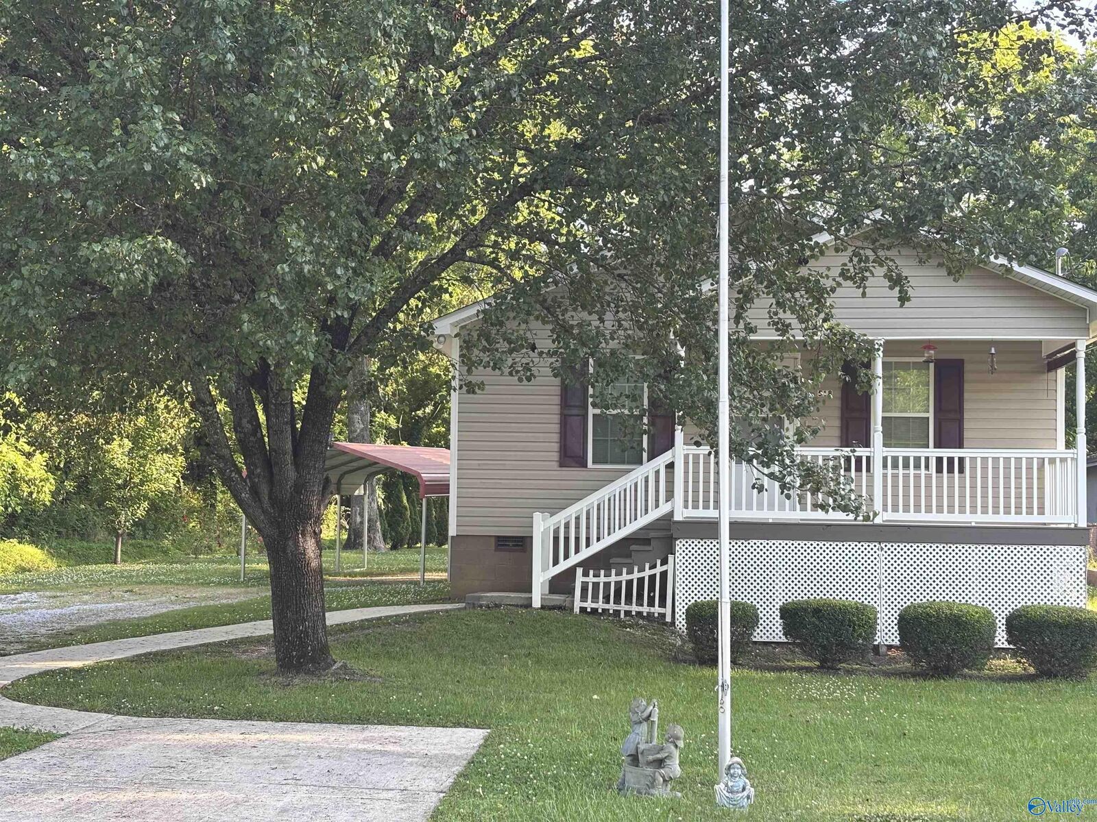 Property Photo: 518 Perman Street AL 35954