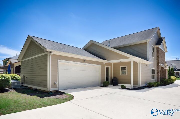 Property Photo:  118 Green Rock Road  AL 35758 