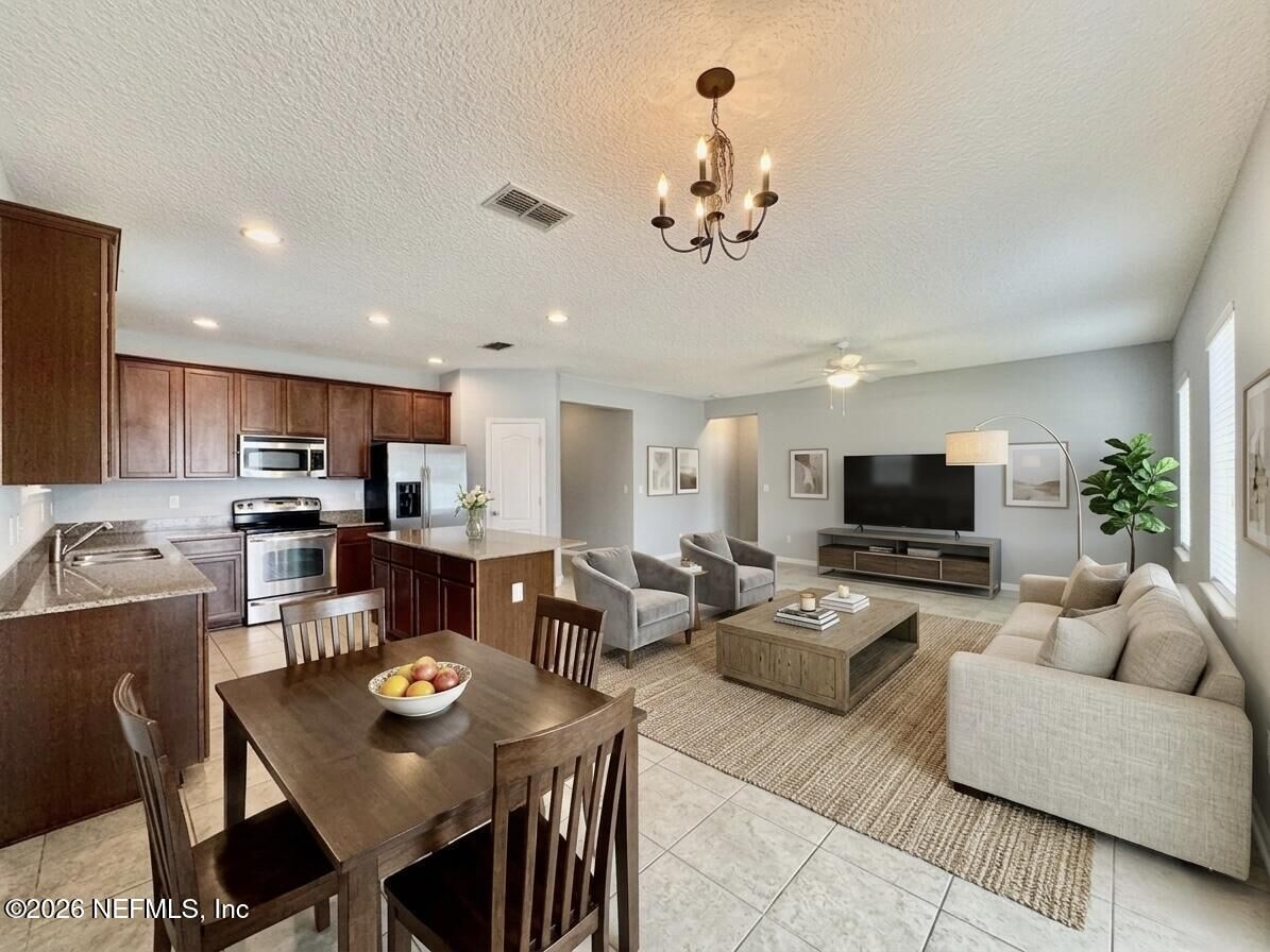 Property Photo: 1341 Camp Ridge Lane FL 32068