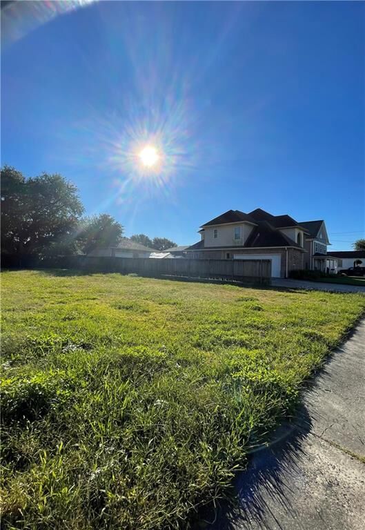 Property Photo:  245 Aris Avenue  LA 70005 