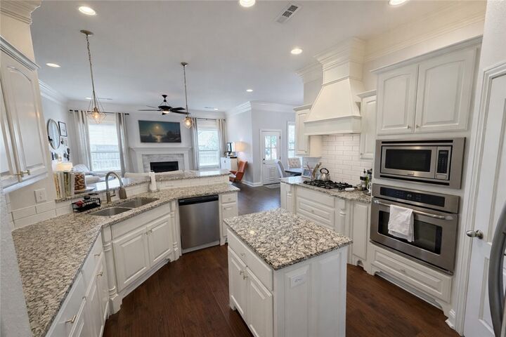 Property Photo:  3737 N Lalique Lane  AR 72704 