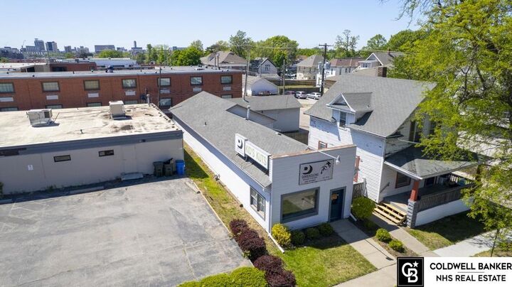 Property Photo:  121 N 28th Street  NE 68503 