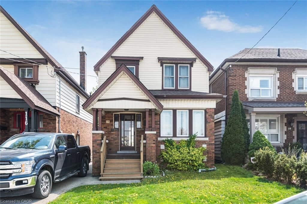 Property Photo:  114 Weir Street N  ON L8H 5E8 