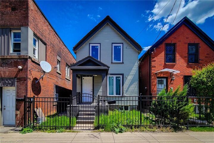 Property Photo:  334 Gage Avenue N  ON L8L 7A7 