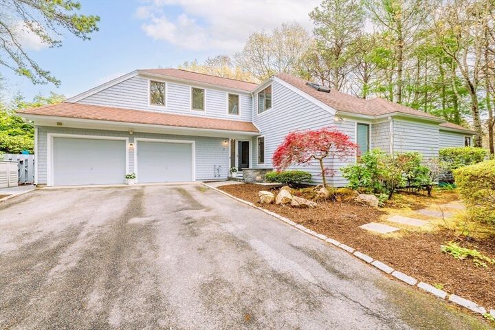 Property Photo:  8 Walton Knob  MA 02649 