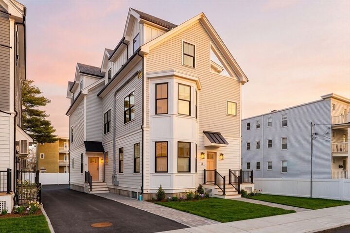 Property Photo:  19 South Waverly St 19  MA 02135 