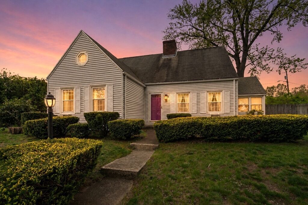 Property Photo:  39 Pleasant St  MA 01040 