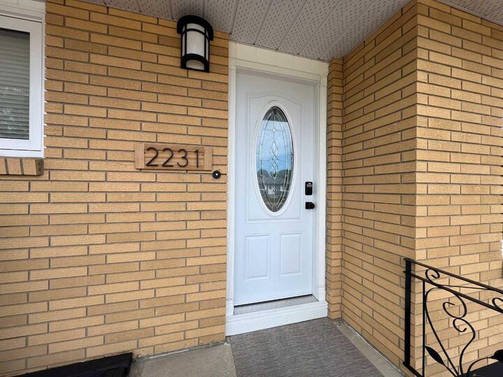 Property Photo: 2231 20 Avenue SE AB T1A 3Y8