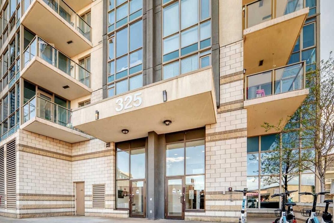 Property Photo:  325 3 Street SE 1705  AB T2G 0T9 