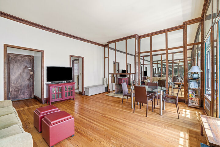 Property Photo:  59 E 75th Street 5A  NY 10021 