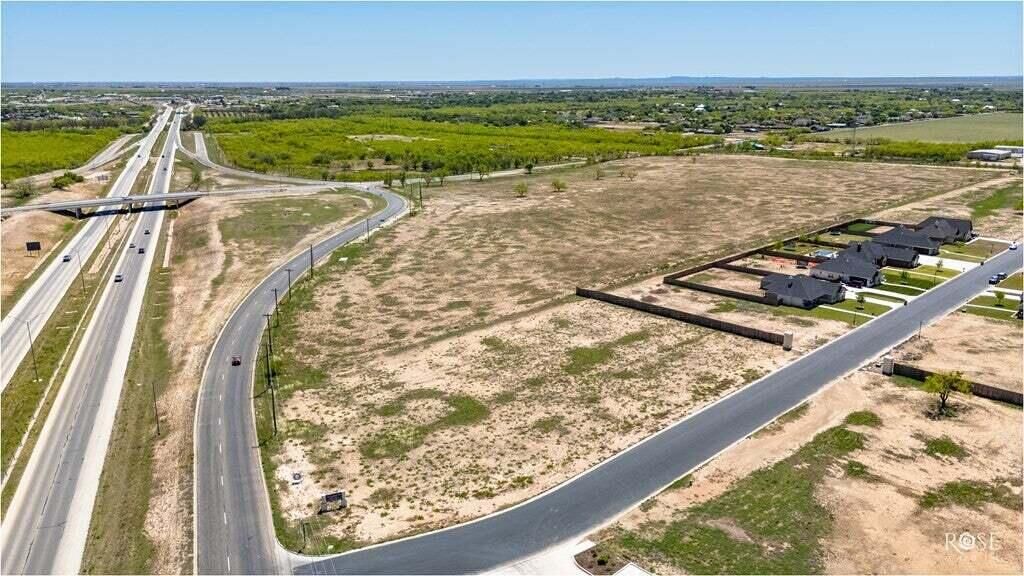 Property Photo:  1675 W Loop 306  TX 76904 