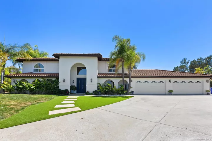 Property Photo:  16312 Country Day Rd  CA 92064 