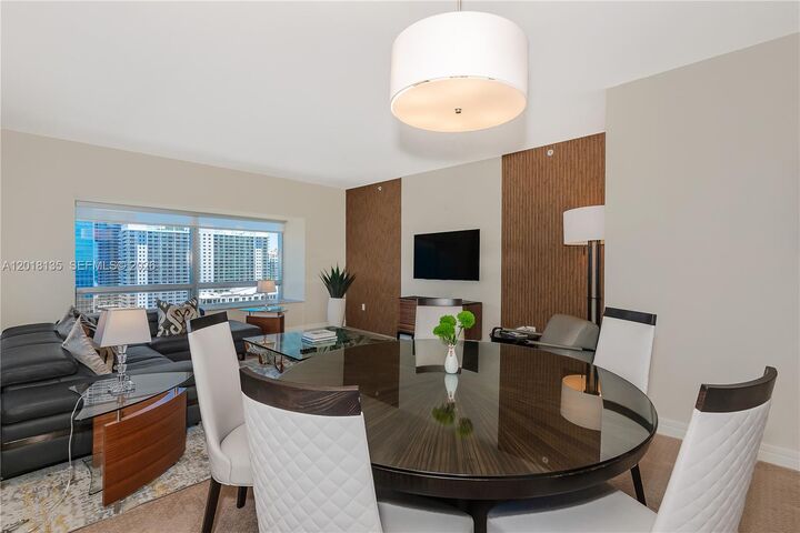 Property Photo:  1435 Brickell Ave 3012  FL 33131 