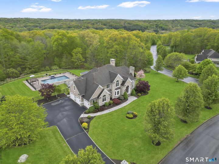 Property Photo:  76 Mustang Drive  CT 06468 