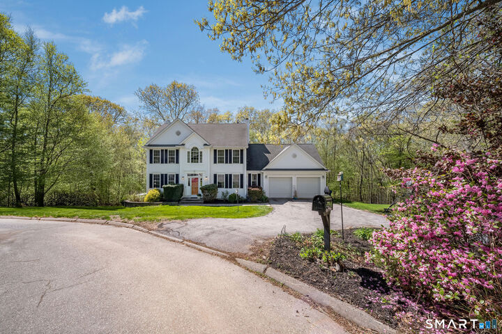 Property Photo: 11 White Oak Lane CT 06375