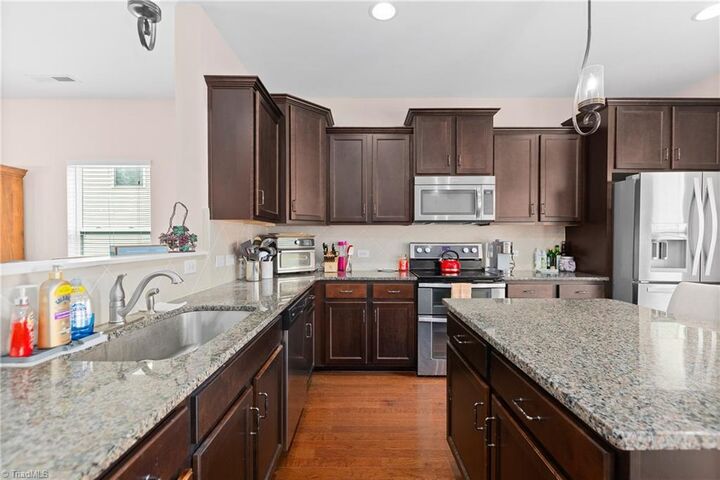 Property Photo:  427 Inlet Place Drive  NC 27127 