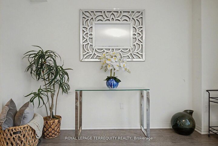 Property Photo: 39 Crows Nest Lane ON L1C 4A9