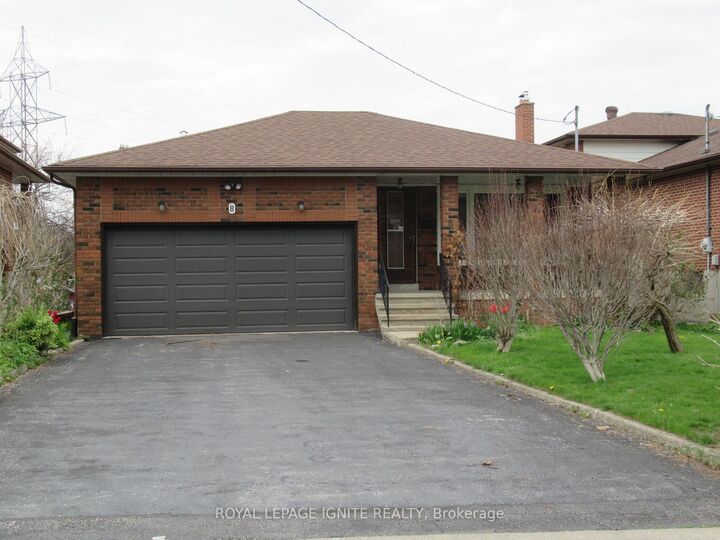 8 Newlove Court — photo 1