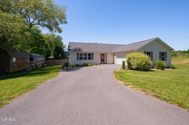 Property Photo:  5045 Old Jonesboro Road  TN 37620 