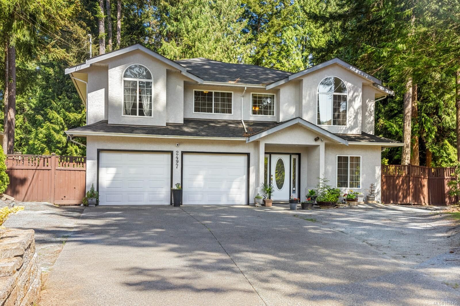 Property Photo:  2497 Cayman Pl  BC V0R 2P1 