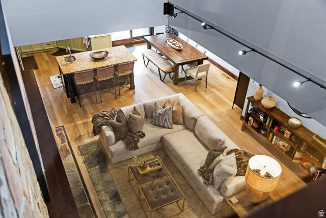 Property Photo:  1670 Deer Valley Dr N  UT 84060 