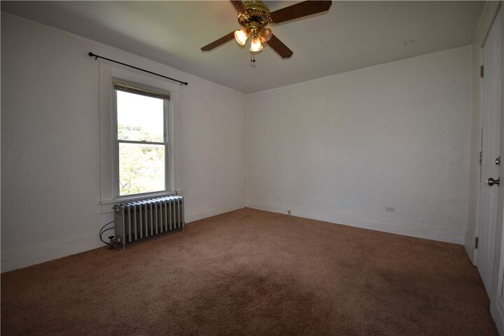 Property Photo:  638 Pittsburgh St 2  PA 15144 