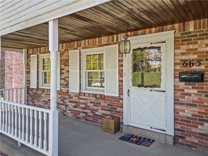 Property Photo:  665 Woodland Rd  PA 15317 