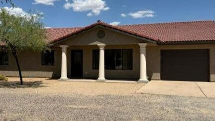 Property Photo: 20445 N 21st Street AZ 85024