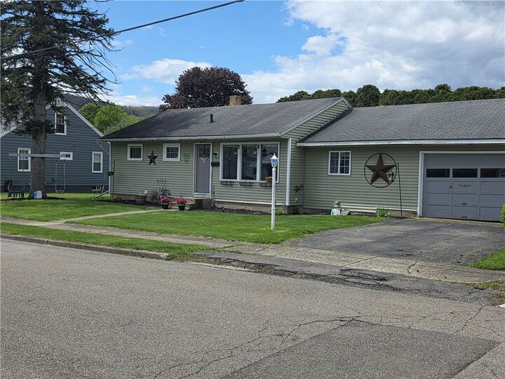 Property Photo:  227 Kingsbury Avenue  NY 14830 
