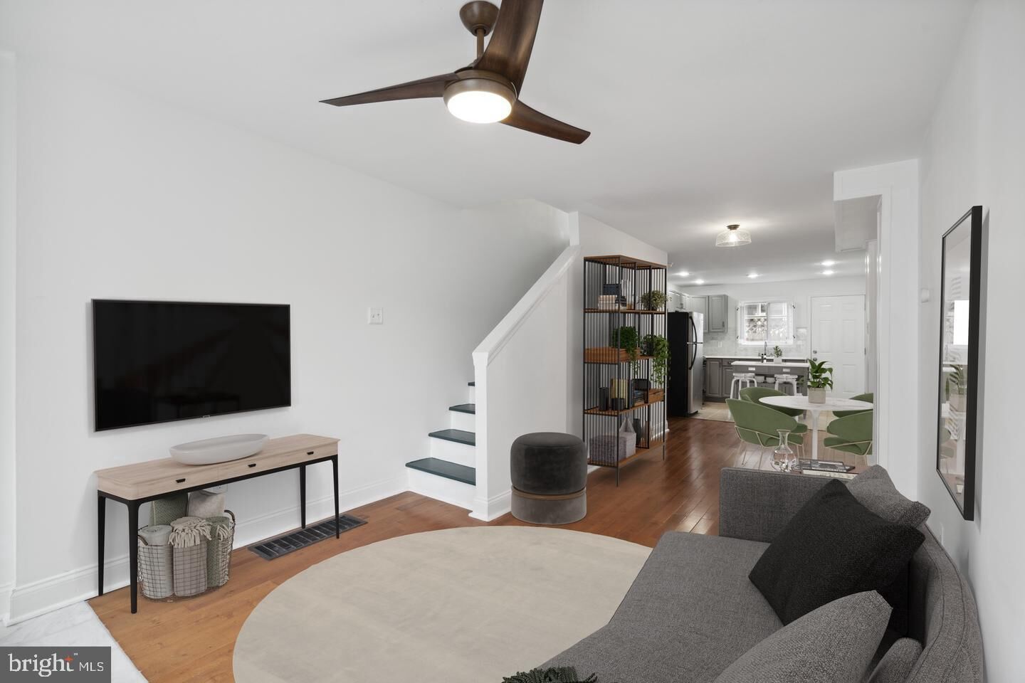 Property Photo: 1563 E Hewson Street PA 19125