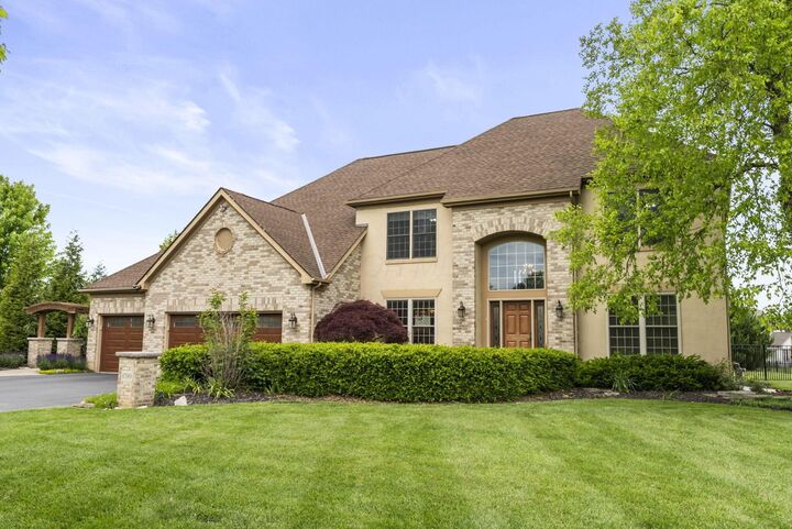 Property Photo:  10549 Churchill Drive  OH 43065 