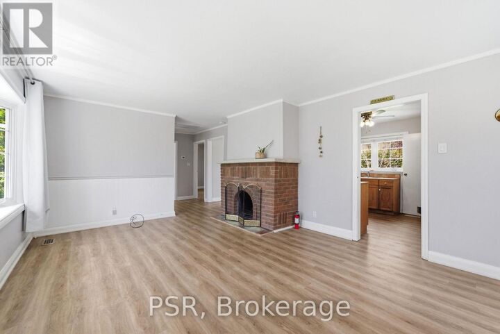 Property Photo:  42 Jane Street  ON L1C 1G1 