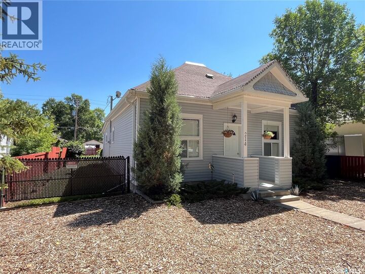 Property Photo:  214 Marsh Street  SK S0N 1N0 
